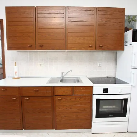 Gorgo Apartment